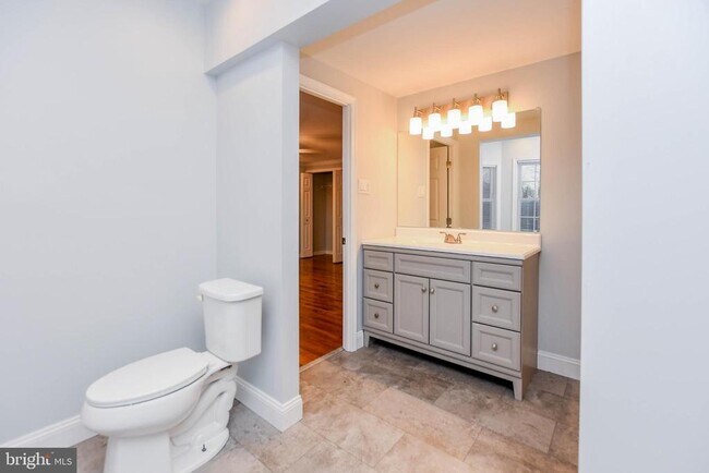 Building Photo - 1303 Port Echo Ln