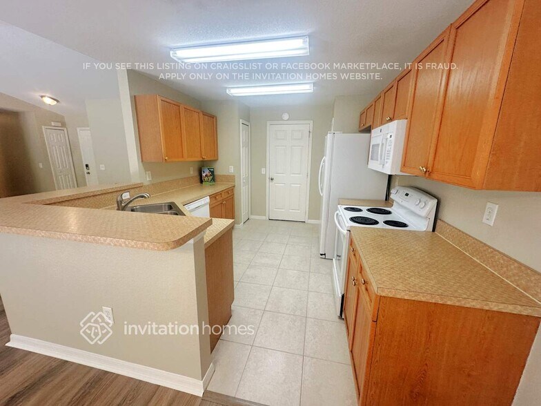 Building Photo - 1749 Sail Ct