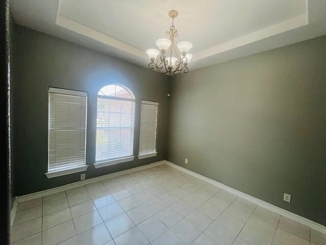 Building Photo - 3816 Winrock Dr