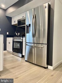 Building Photo - 3408 25th St S