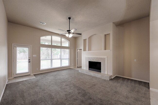 Building Photo - 1812 Tickner St
