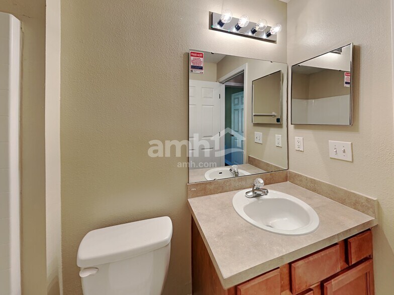 Building Photo - 81 Marisco Way