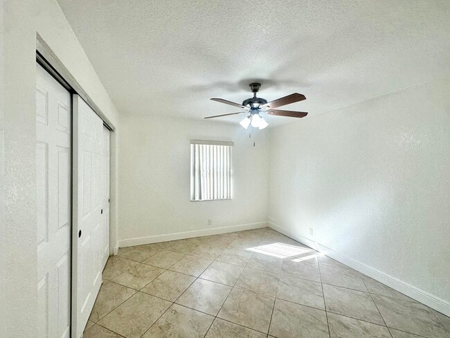 Building Photo - 3434 State St