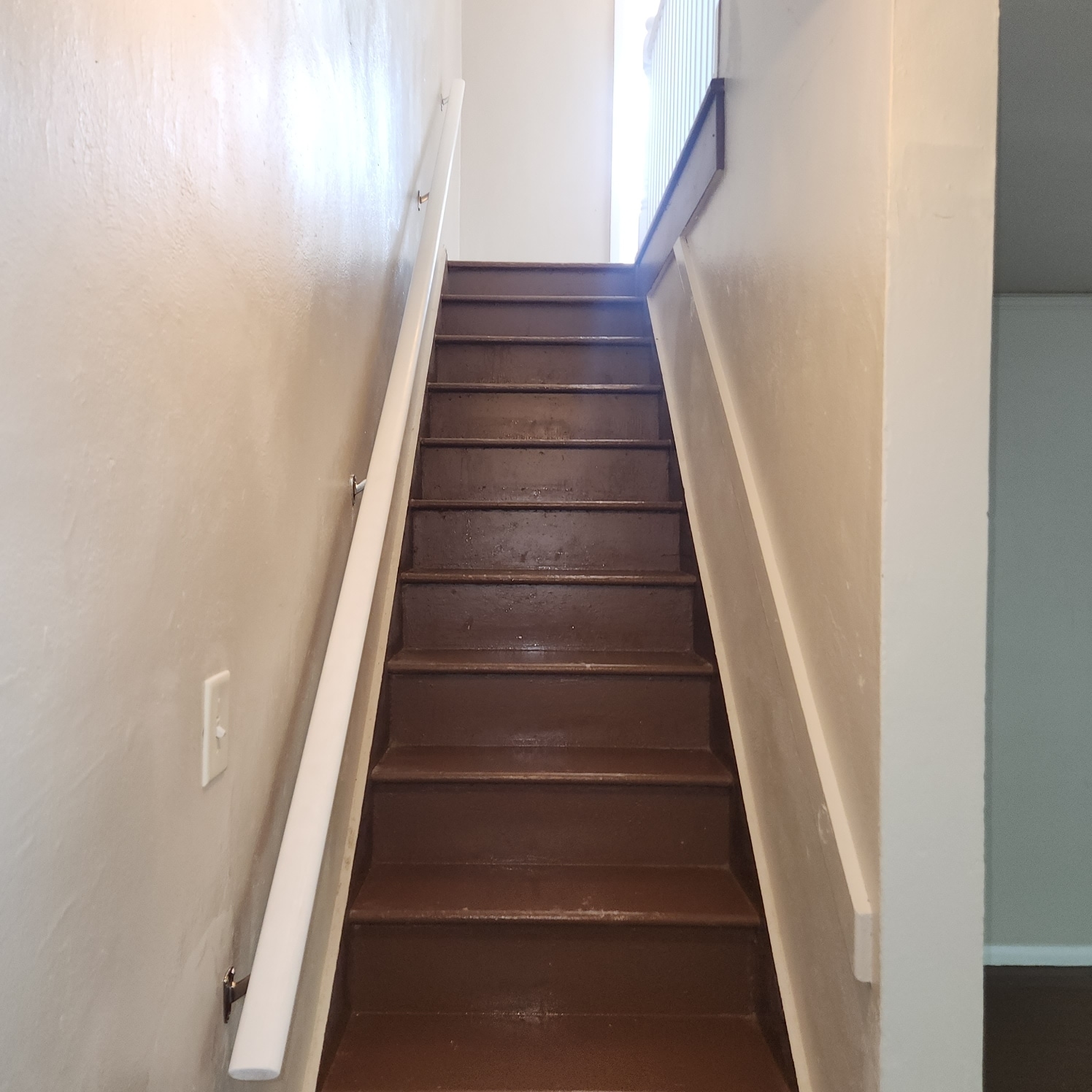 Building Photo - 1415 NW Carden Ave