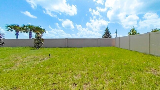 Building Photo - 2526 Aveeno Ave