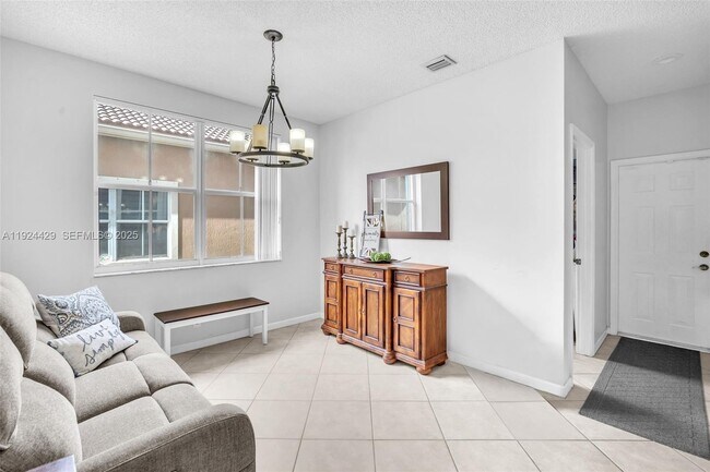 Building Photo - 1058 Tupelo Way