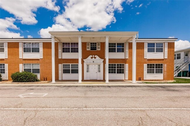 Primary Photo - 4158 S Tamiami Trl