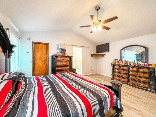 Building Photo - For Rent | Hidden Glen Community | 4 Bed, ...