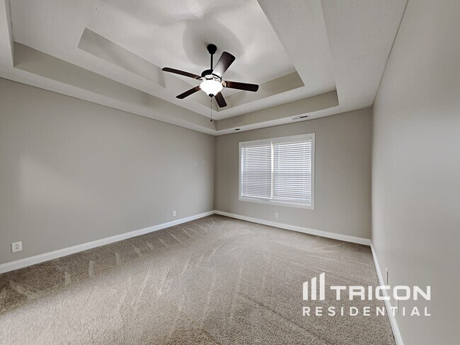 Building Photo - 2432 Andersonville Dr