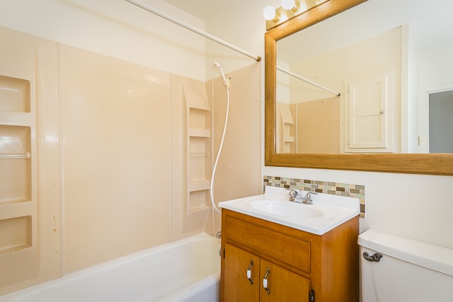 Building Photo - 1 Bedroom, 2 Bath House