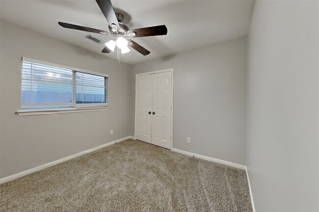 Building Photo - 20042 Arbor Creek Dr