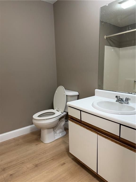 Building Photo - 724 Beverage Hill Ave