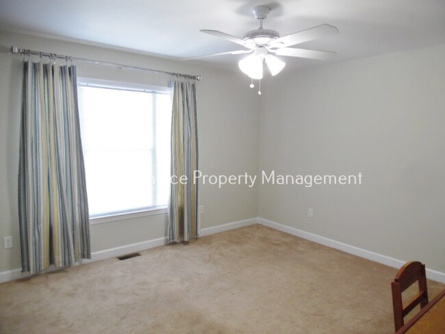 Building Photo - 2 Autumn Creek Way