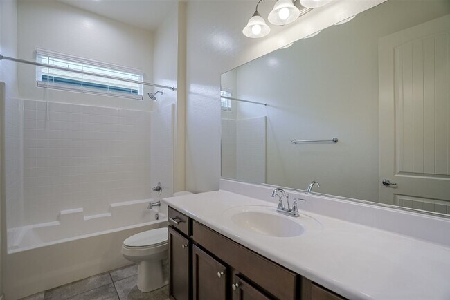 Building Photo - 6832 Gables Trl