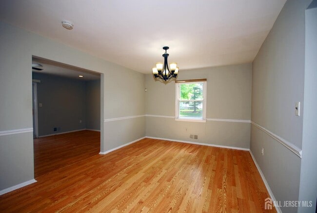 Building Photo - 1 Orchid Ct