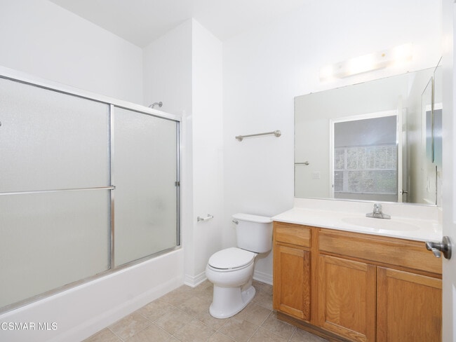 Building Photo - 1256 E Main St