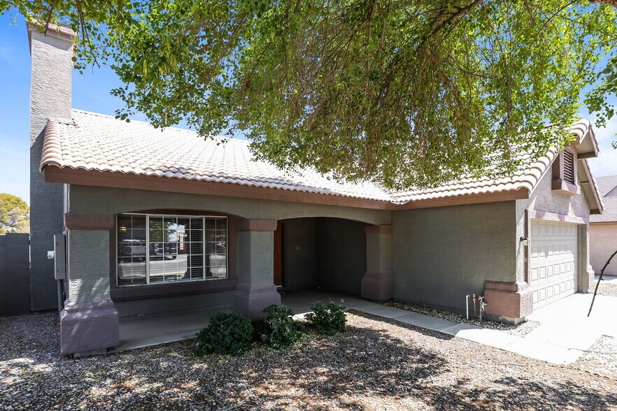 Building Photo - 5307 N 79th Dr