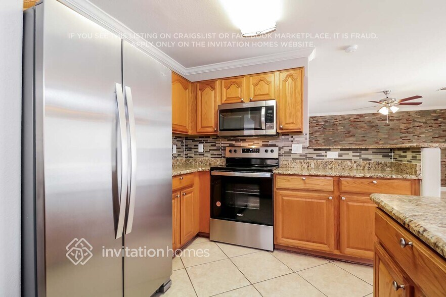 Building Photo - 14429 N 129th Dr