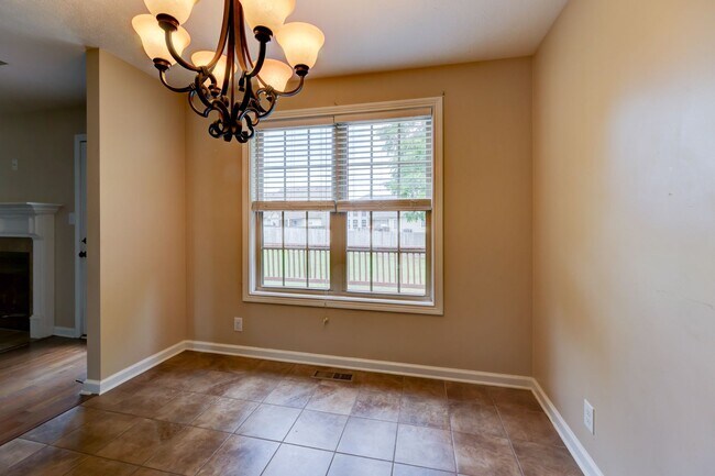 Building Photo - 2924 Brewster Drive