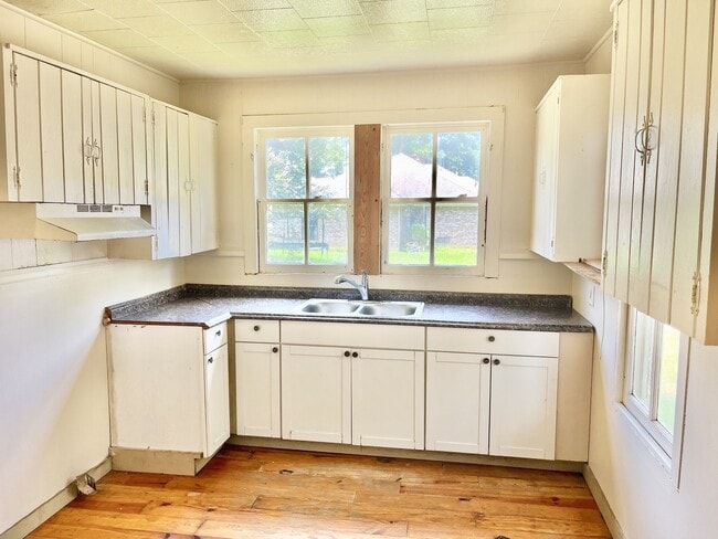 Building Photo - 4488 Lemonwood Dr
