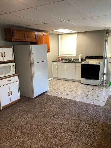 Building Photo - 1209 Greensburg Pike