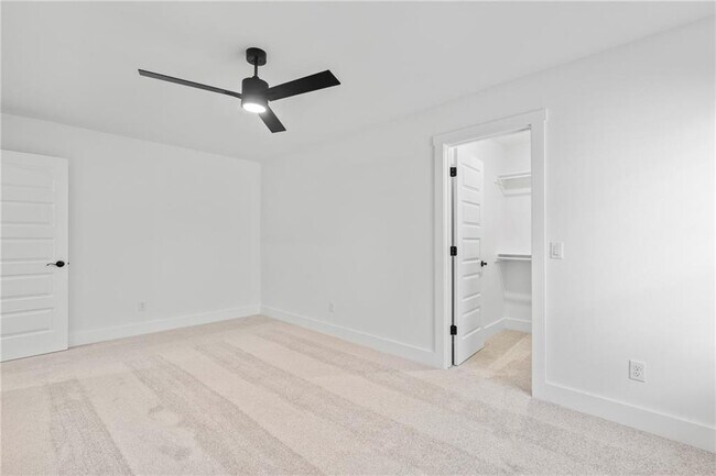 Building Photo - 4300 SW Adams Rd