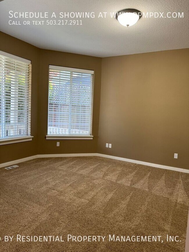 Building Photo - 12490 SW Winterview Dr