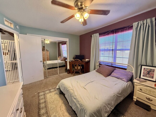 Building Photo - 12258 Foothill St