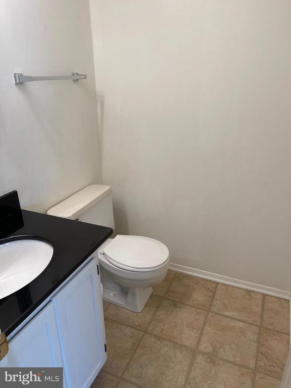 Building Photo - 7838 Whistling Pines Ct