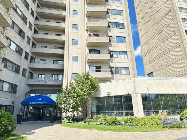 Building Photo - 376 Ocean Ave