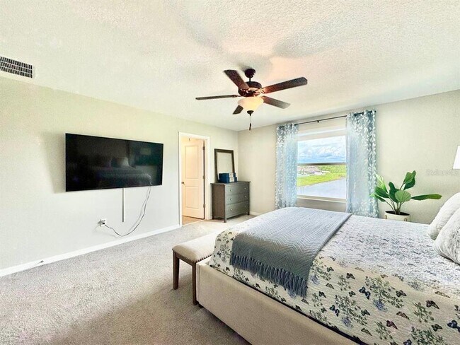 Building Photo - 10509 Carloway Hills Dr