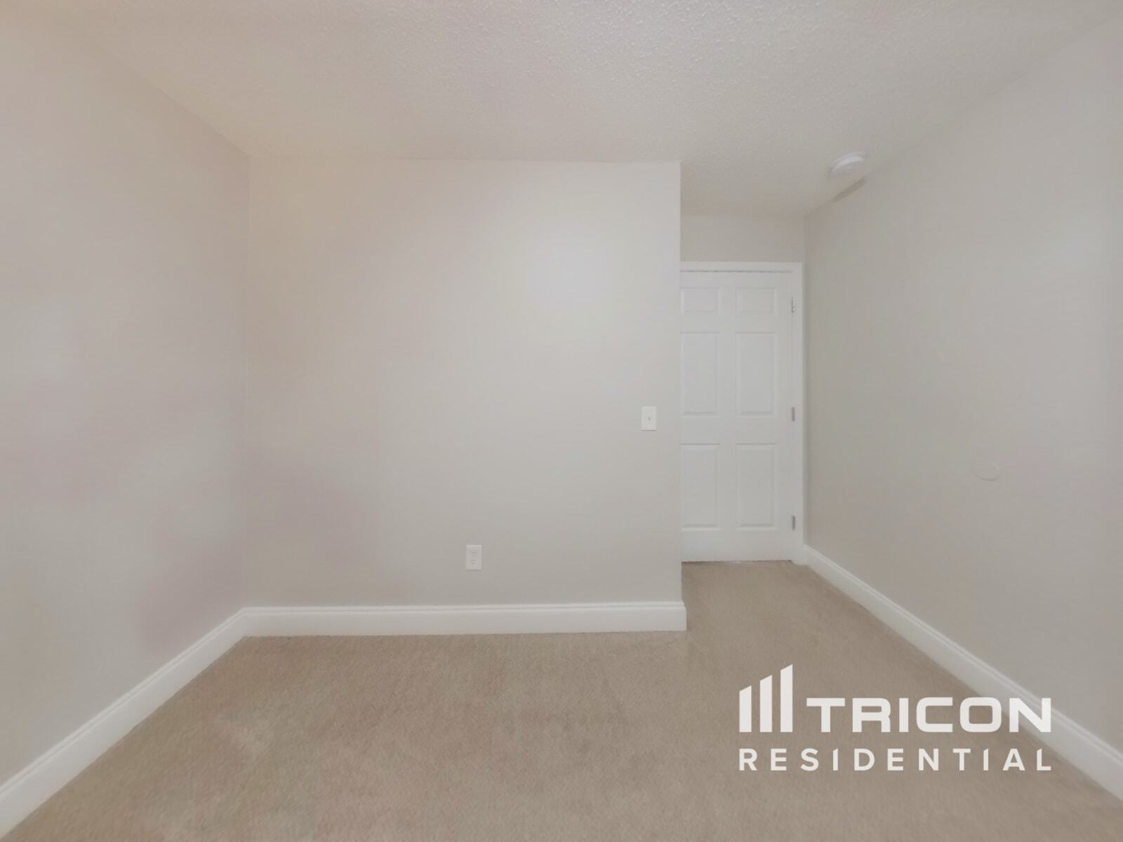 Building Photo - 189 Park Pl Dr