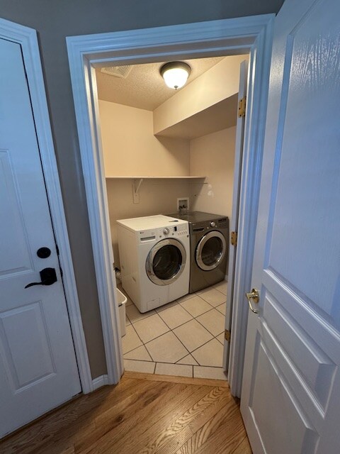 Building Photo - 6508 S Andes Way