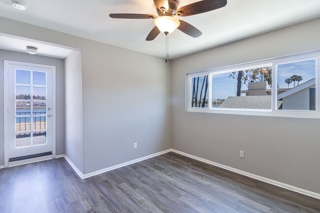 Building Photo - AVAILABLE NOW!!  WATERFRONT HOME ON MARINE...