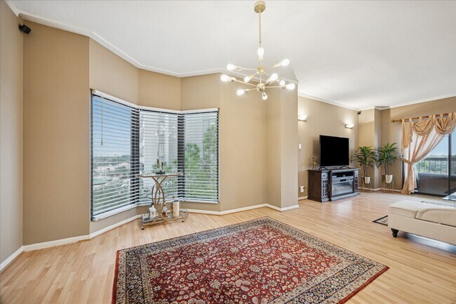 Building Photo - 661 Bering Dr