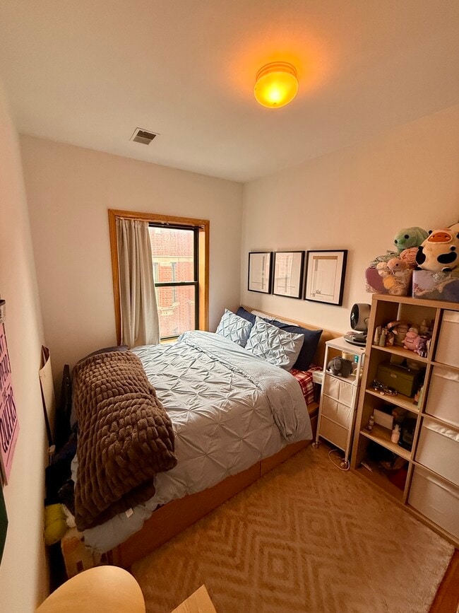 Building Photo - 626 W Patterson Ave