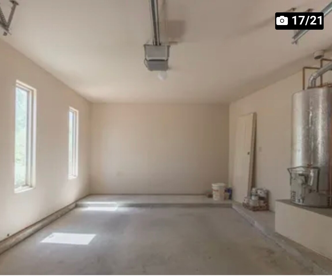 Building Photo - 4542 Camino Placitas