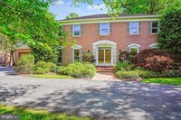 Building Photo - 7804 Lonesome Pine Ln