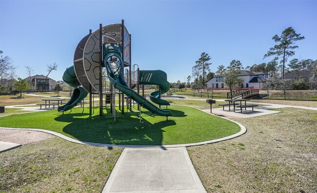 Building Photo - 17590 Rosette Grass Dr
