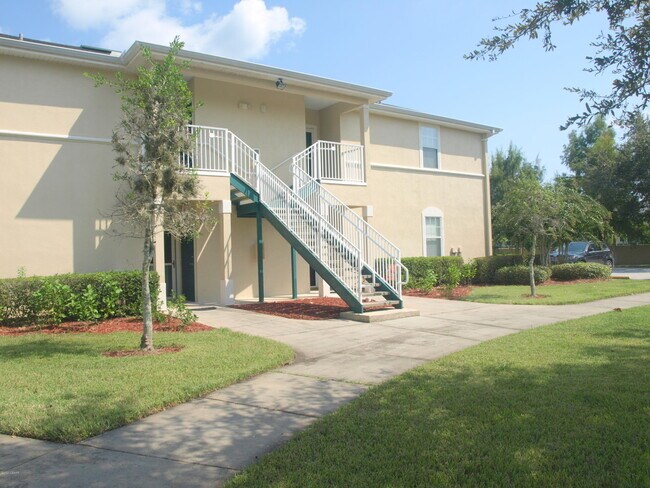 Building Photo - 830 Airport Rd