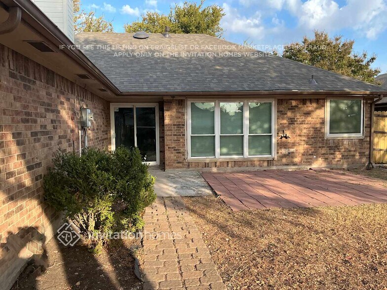 Building Photo - 7510 Estates Way