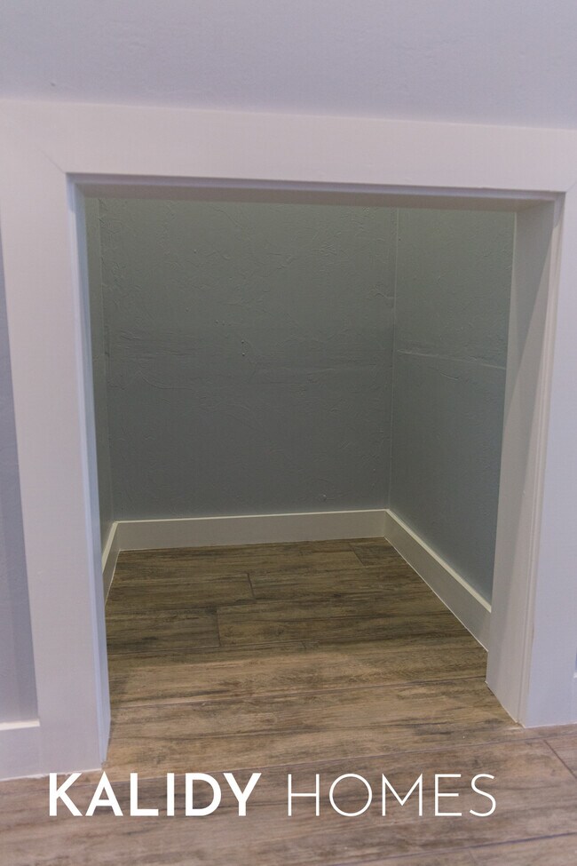 Building Photo - 629 Remington Ave