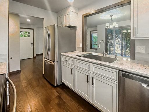 Building Photo - Gorgeous Kirkland South Rose Hill Home, AV...