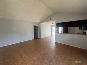 Building Photo - 102 Cockerham St