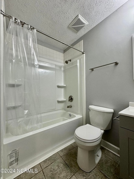 Building Photo - 3802 Brandywine Dr