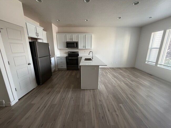 Building Photo - 1407 W 11380 S