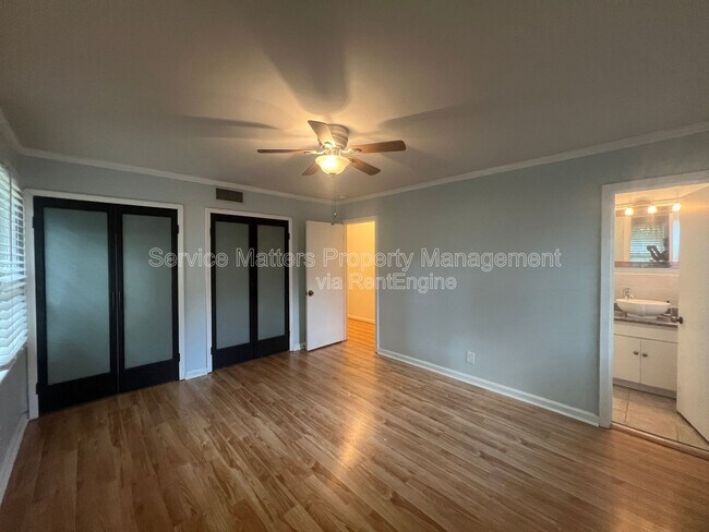 Building Photo - 1401 E 34th St