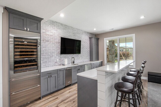 Building Photo - Stunning Custom Home in Harmony Club – Tim...