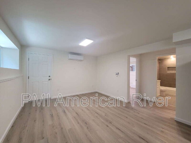 Building Photo - 1218 U St
