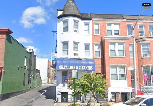 Building Photo - 116 W 25th St